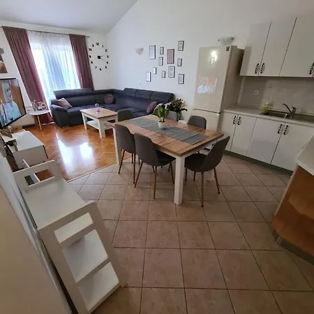 Apartmani Katarina Makarska Esterno foto