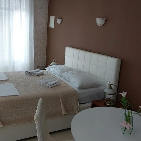 Apartmani Katarina Makarska Esterno foto