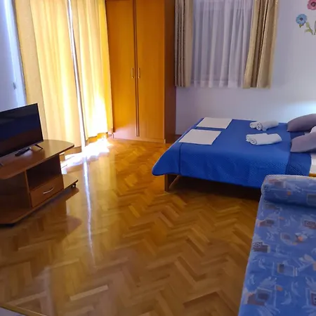 Apartmani Katarina Makarska Esterno foto