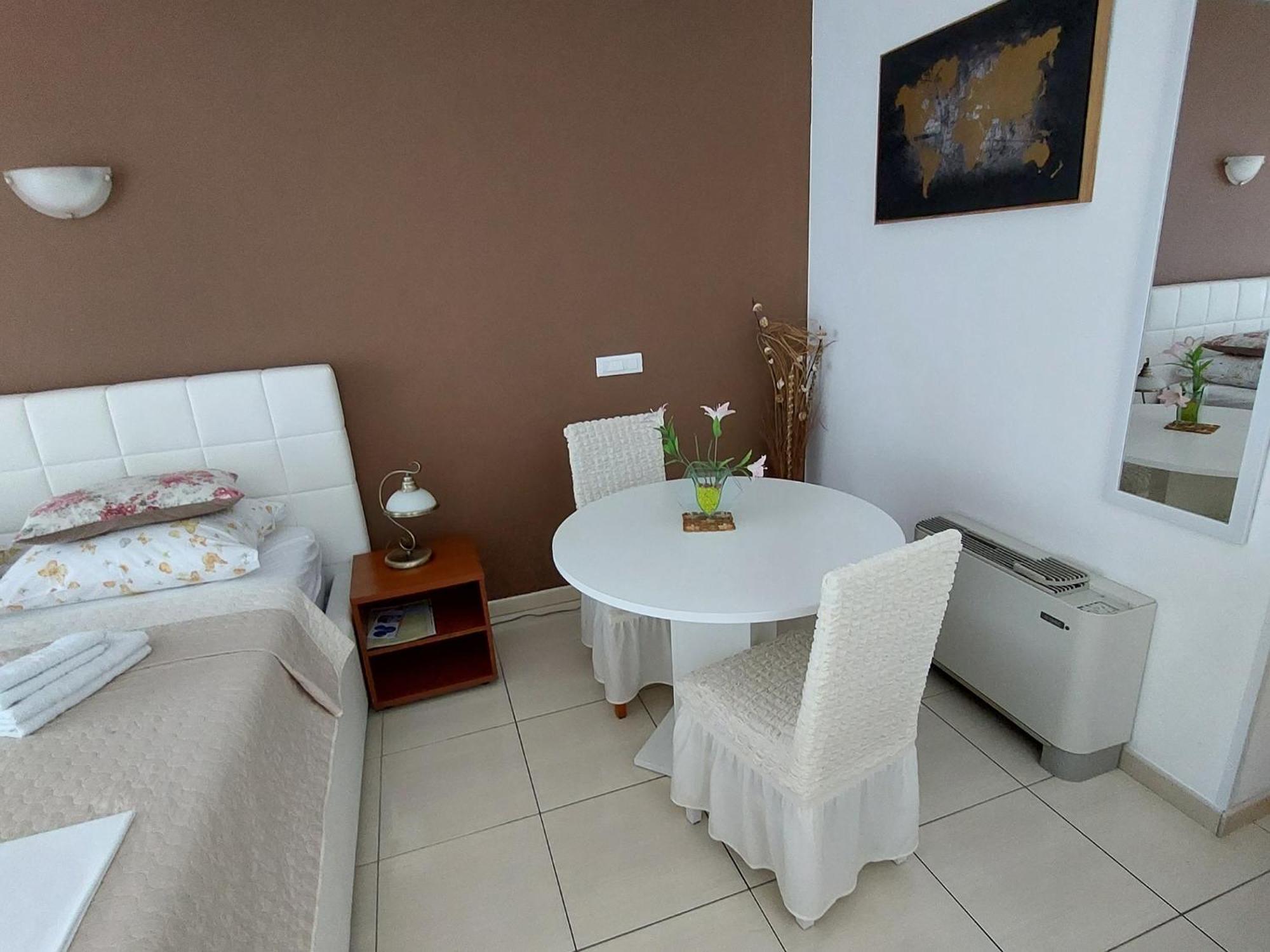 Katarina Apartment *